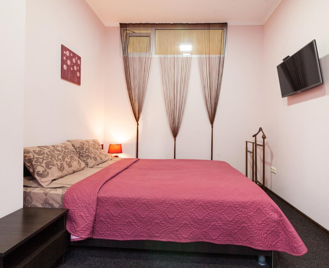 Lux Apart Lviv Apartments Bagian luar foto