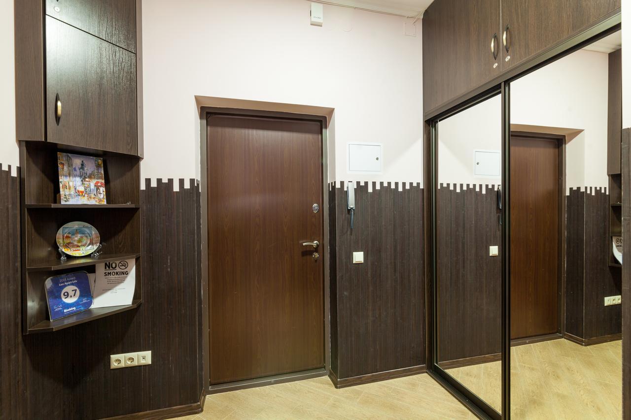 Lux Apart Lviv Apartments Bagian luar foto
